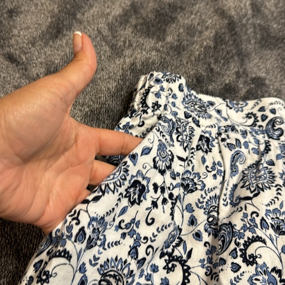 NWT LOFT Blue & White Floral Skirt w/ Elastic Waist and pockets. Beautiful Sz M - Picture 5 of 5
